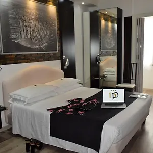 Hotel Perugino, Milão